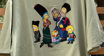 «Сначала российский Sims, а теперь кубанские Симпсоны»: на Кубани продают футболки с героями американского анимационного сериала, стилизованными под семью казаков