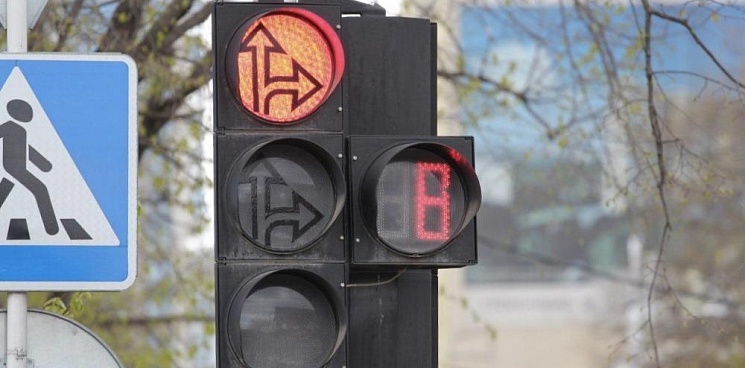 В Краснодаре отключат светофоры и запретят остановку
