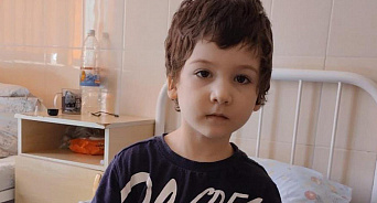 Найдены родственники мальчика, оставленного на детской площадке под Новороссийском