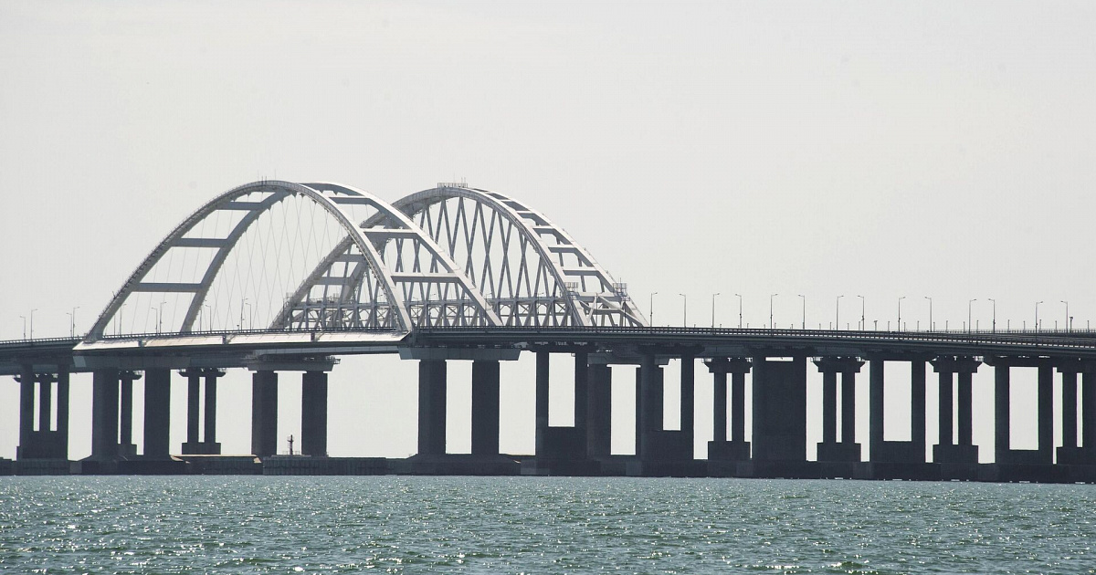 До 145 выросло число пунктов досмотра на Крымском мосту