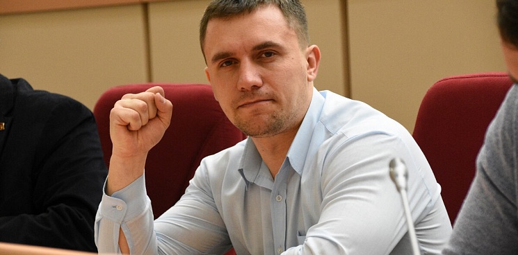 Депутат КПРФ Бондаренко задержан в Саратове