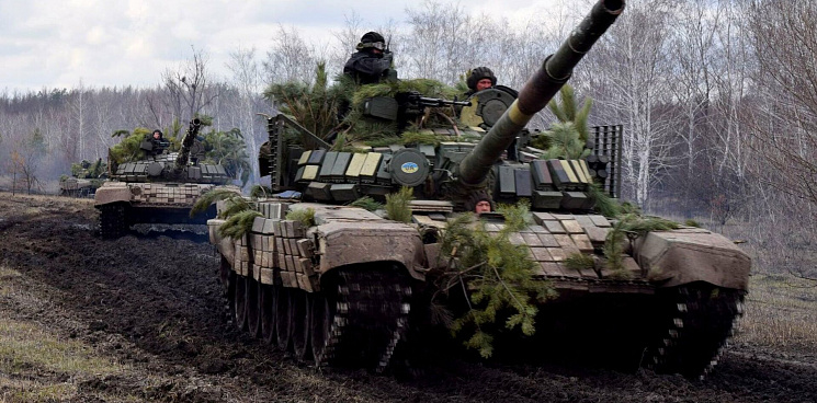 «Точно в цель!» ВС РФ ликвидировали танк ВСУ вместе с экипажем в зоне СВО – ВИДЕО
