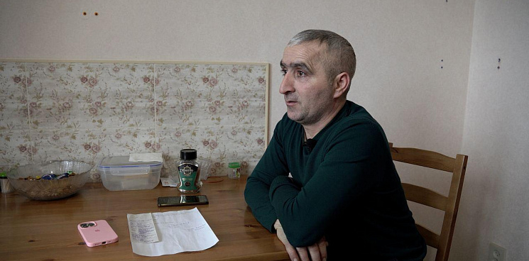 Мигрант-азербайджанец стал народным героем в Новосибирске: он  спас людей, а деньги от благодарных жителей перевёл в детский дом