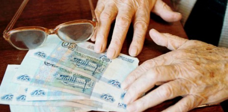 В Новороссийске мошенники выманили у нескольких пенсионеров 900 тысяч