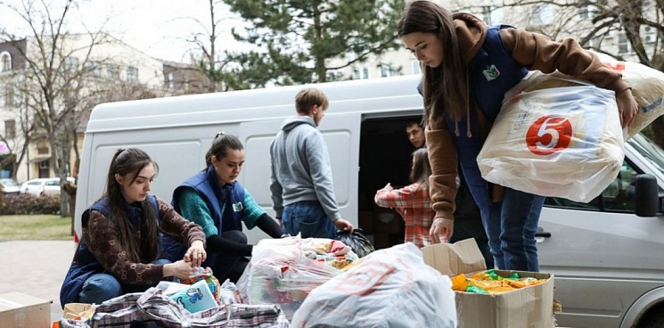 Адыгея собрала более 12 тонн гуманитарной помощи для беженцев из Донбасса