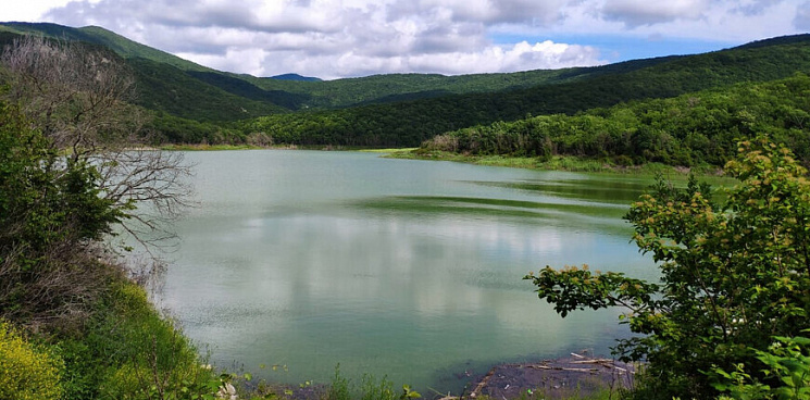 Церковное озеро в Геленджике изъяли из частной в собственность государства