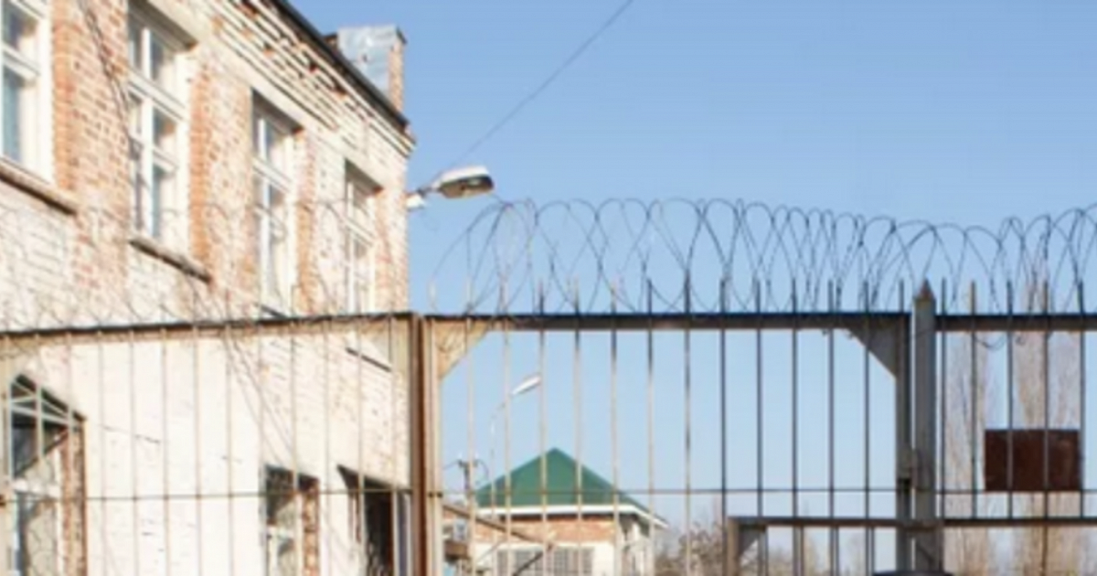 В Адыгее заключенный призывал совершить нападение на сотрудников колонии