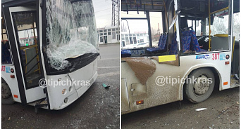 В Краснодаре произошло серьёзное ДТП: автобус врезался в КАМАЗ