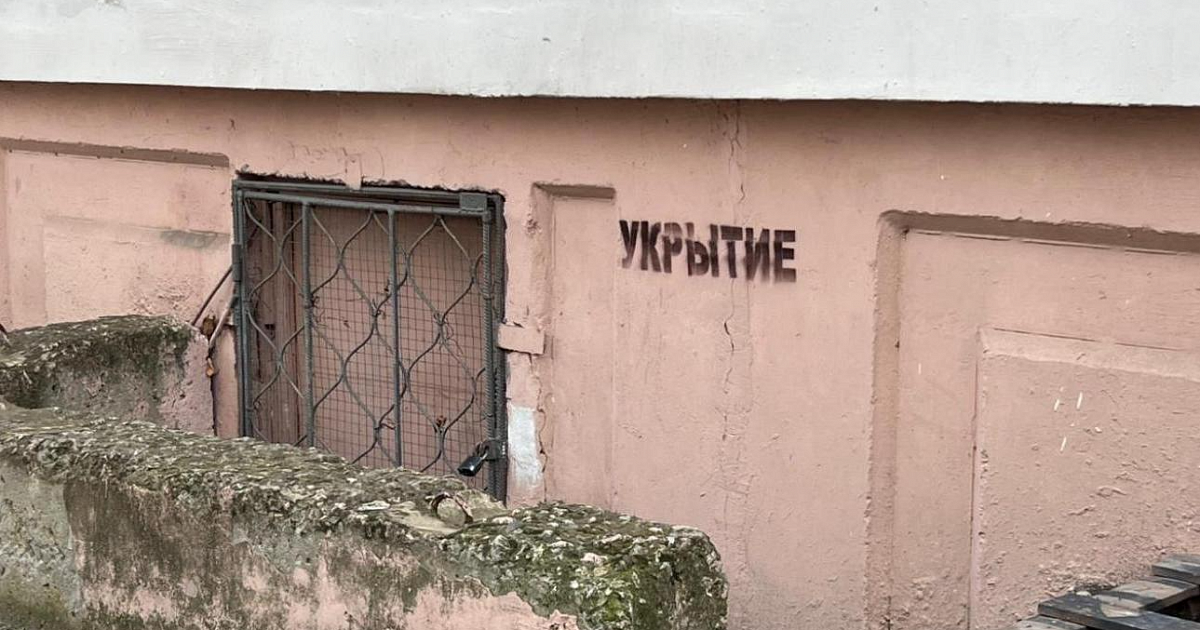 В Новороссийске подвал многоквартирного дома отдали под кафе вместо укрытия 