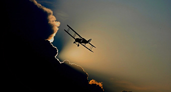 В небе над Кубанью самолёт потерял высоту из-за выключившегося автопилота