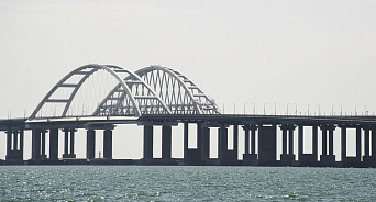 «Террористы размечтались!» Депутат Госдумы уверен в безопасности Крымского моста – его защитит Армия России