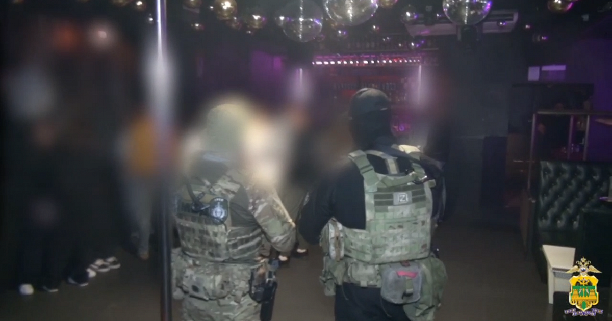 Полицейские провели рейды по ночным клубам в центре Краснодара