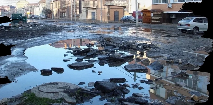 Суд отказал жителям Российского в иске к мэрии Краснодара о ремонте дорог