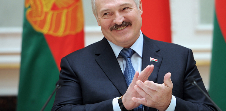 «Белорусы и Украинцы выбрали самостоятельный путь развития!» Лукашенко поздравил украинцев с Днем независимости