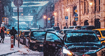 Краснодар парализовали 10-балльные пробки из-за снега. Закрыт аэропорт