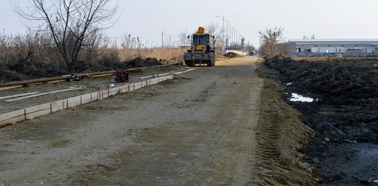 В Краснодаре до 10 апреля продлят ремонт улицы Пашковский