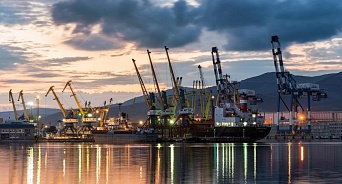 В порту Новороссийска проведут реконструкцию акватории