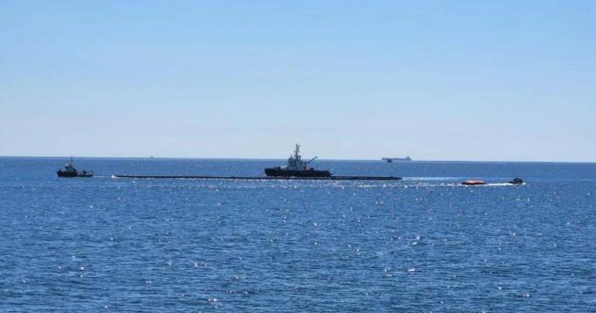 В Черном море у Новороссийска утечка нефтепродуктов составила 4-5 тонн