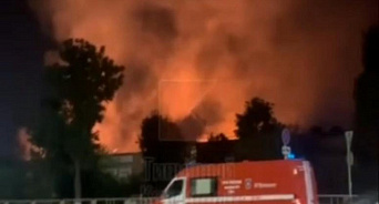 Пять часов тушили сильный пожар на Ростовском шоссе под Краснодаром