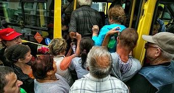 «На нас просто «забили»!» Краснодарцы получают отписки от мэрии в ответ на жалобы о нехватке автобусов - ВИДЕО