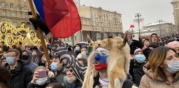 В Москве задержан дублер викинга, штурмовавшего Капитолий в Вашингтоне