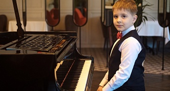 8-летний пианист из Краснодара стал победителем международного конкурса